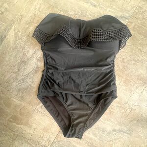 Kona Sol High Coverage One Piece Size Medium